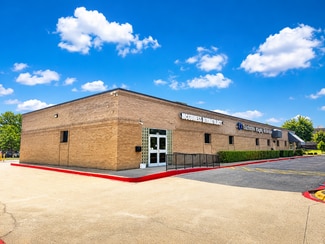 Richardson, TX Office/Retail - 1910-1920 N Collins Blvd Richardson, TX Office/Retail - 1910-1920 N Collins Blvd