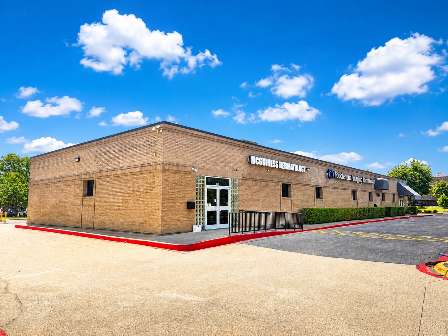 1910-1920 N Collins Blvd, Richardson, TX for Rent