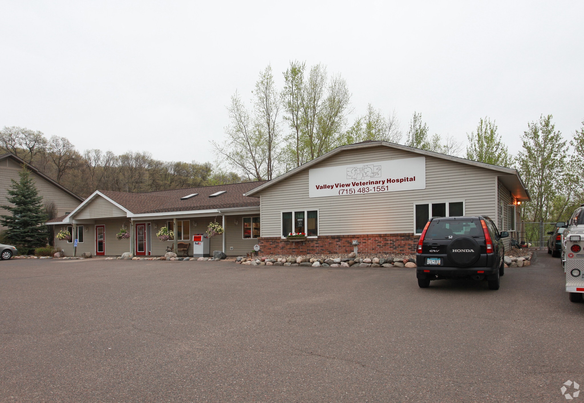821 Us-8, Saint Croix Falls, WI for Sale
