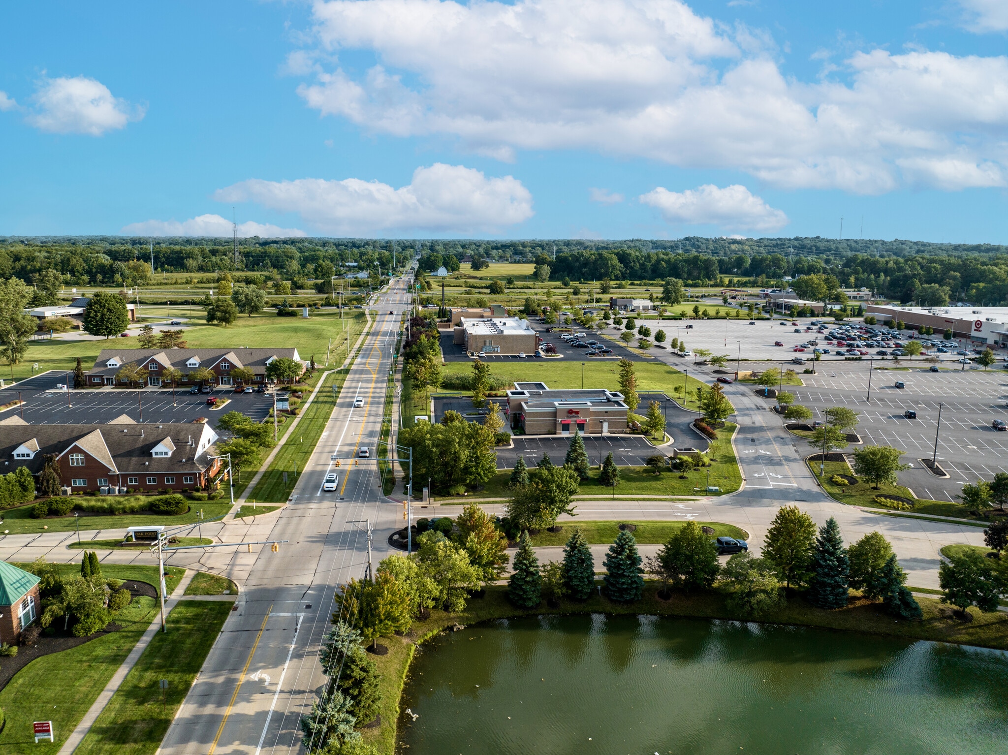 8000 Oak Point Rd, Amherst, OH for Rent