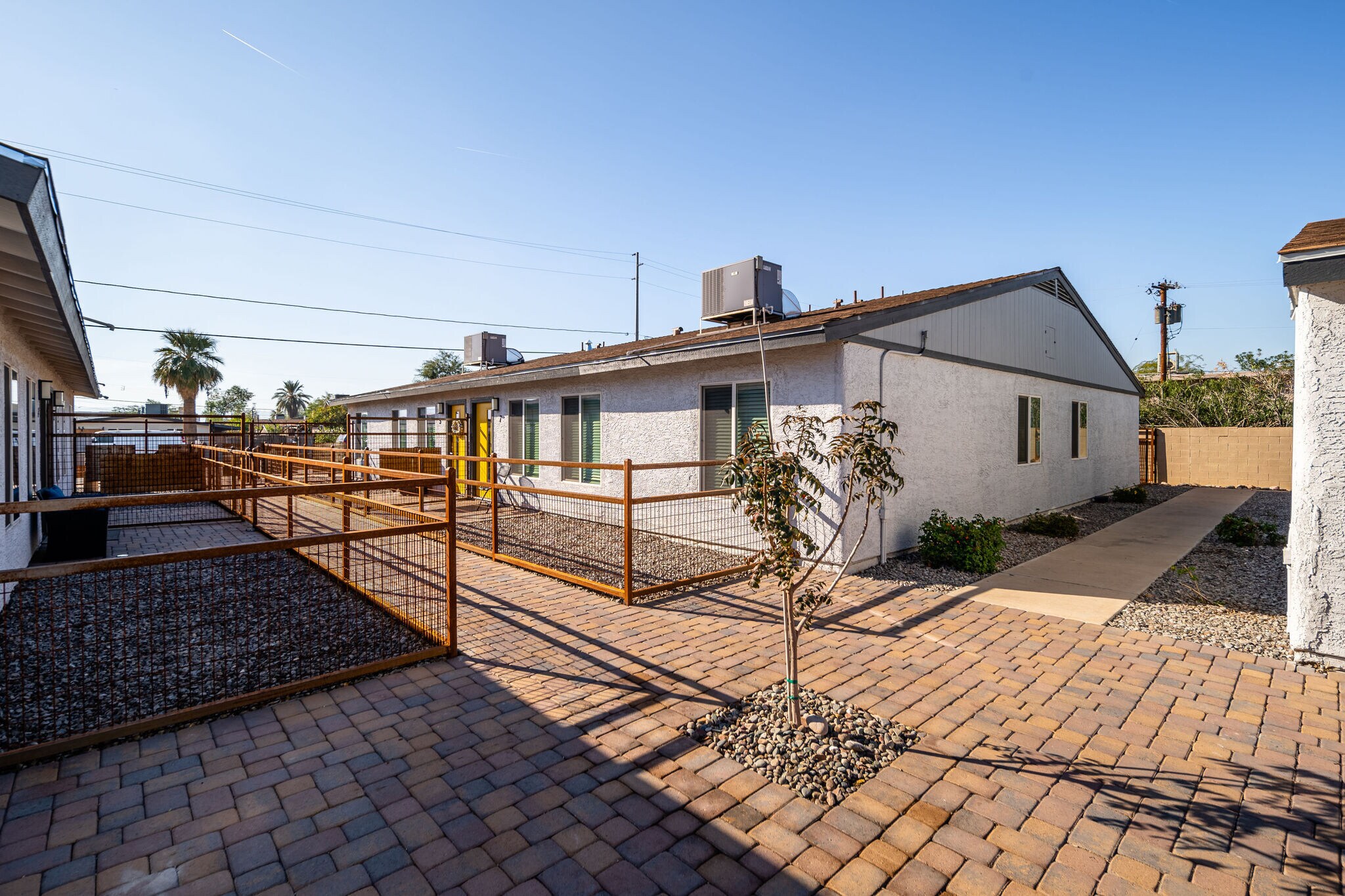 2232 E Roosevelt St Phoenix, AZ 85006 MultiFamily Property for Lease