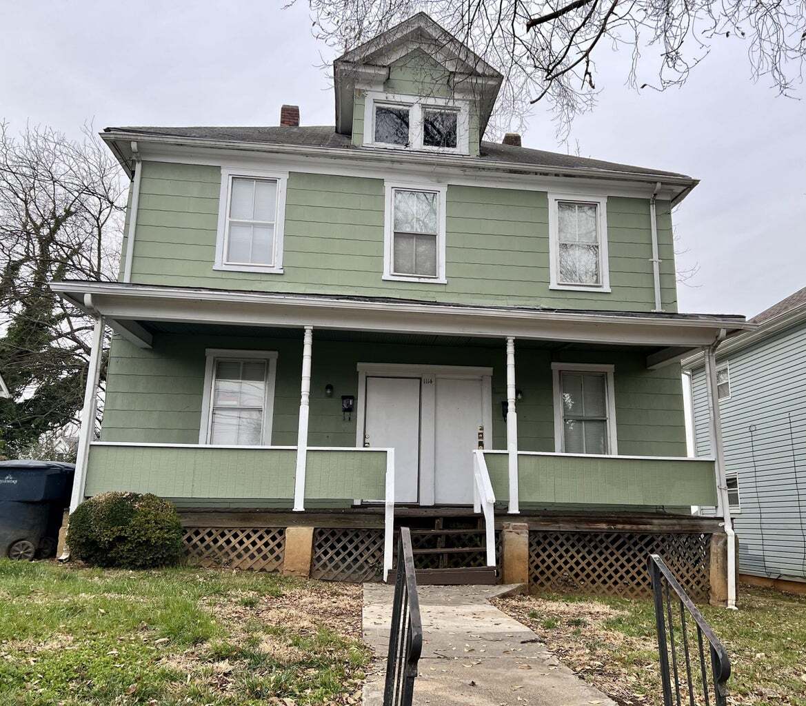 1114 Lafayette Blvd NW, Roanoke, VA for Sale