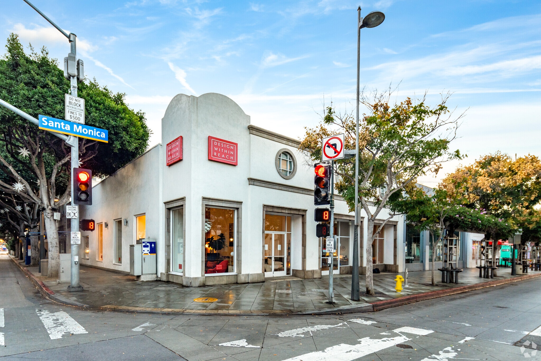 318-320 Santa Monica Blvd, Santa Monica, CA for Rent