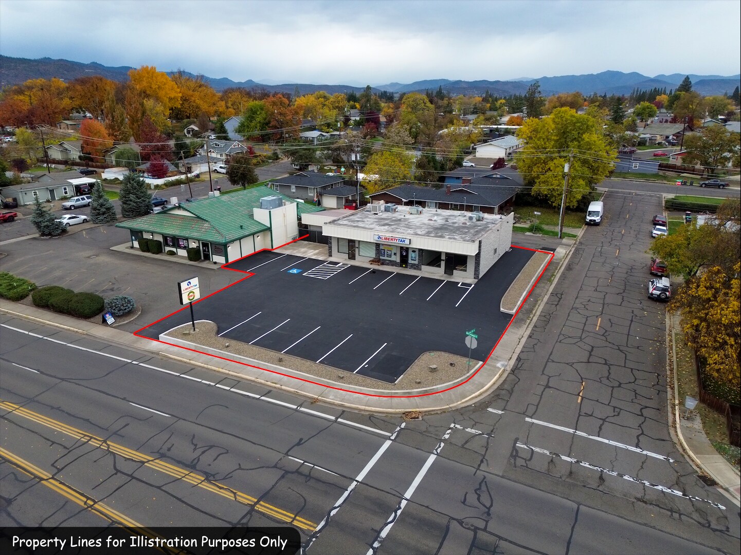 839 E Pine St, Central Point, OR for Rent