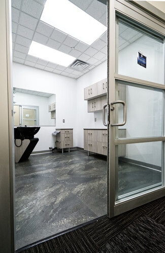 Mishawaka, IN Flex - 6501 Grape Rd