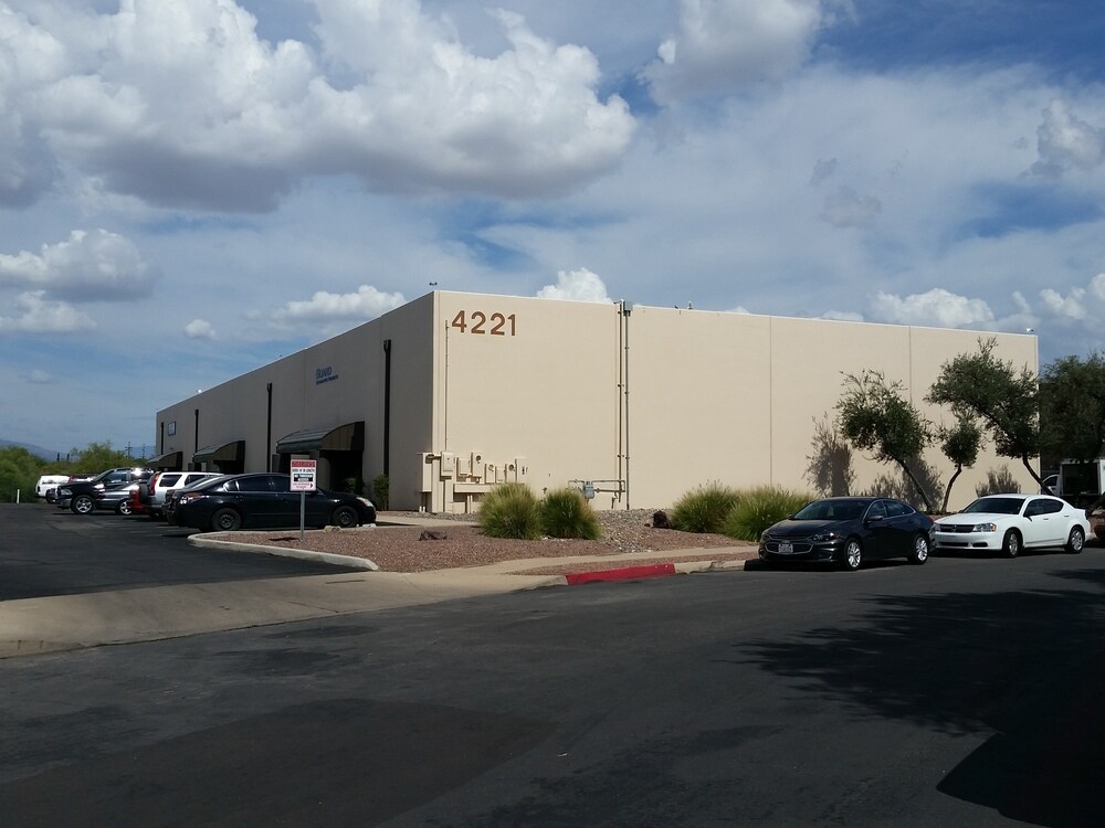 4221 S Santa Rita Ave, Tucson, AZ for Rent