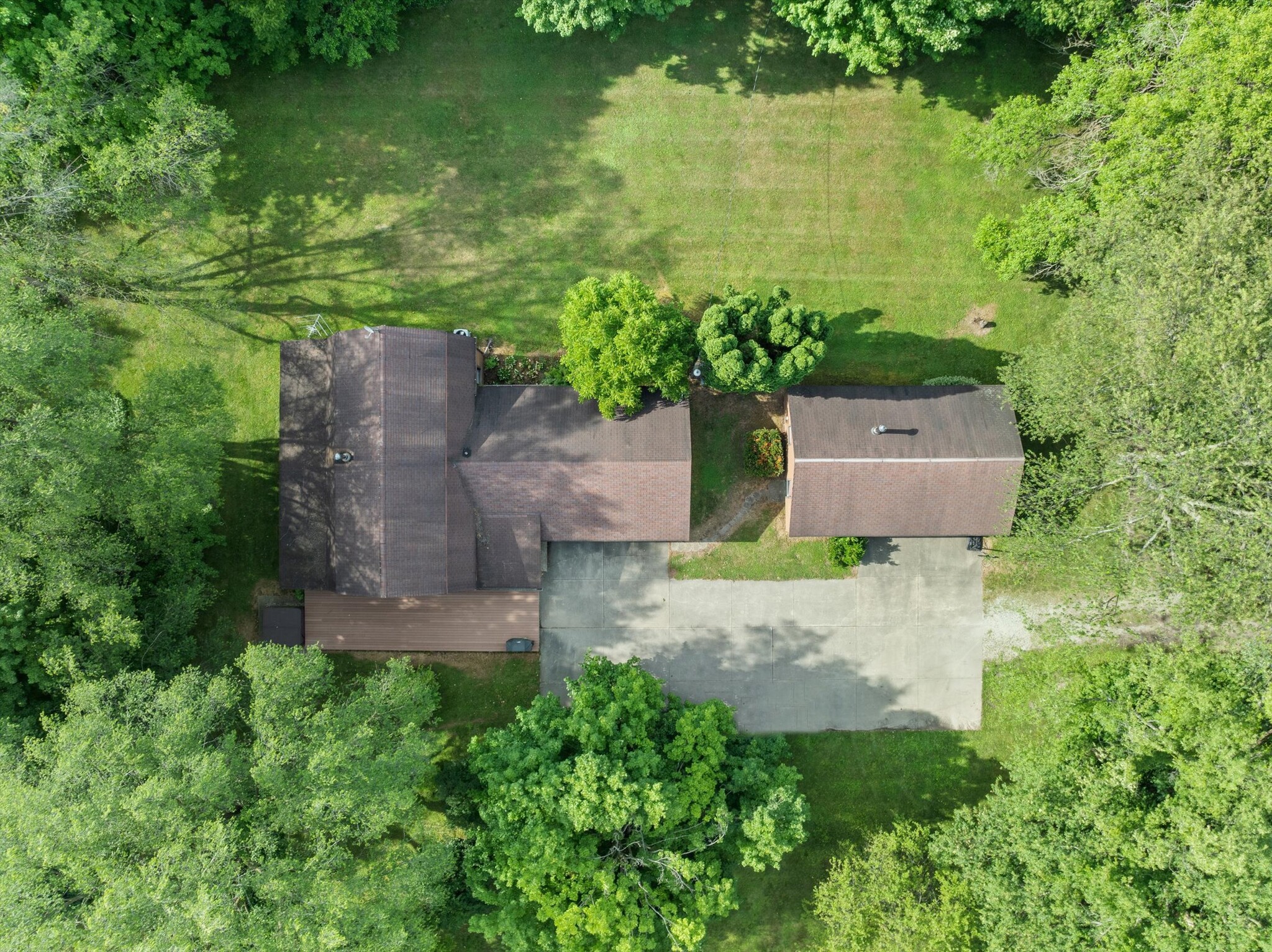 52701 Ash Rd, Granger, IN for Sale