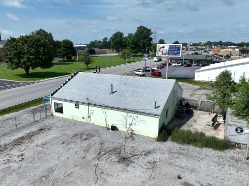 706 W Broadway St, Monticello, IN for Rent