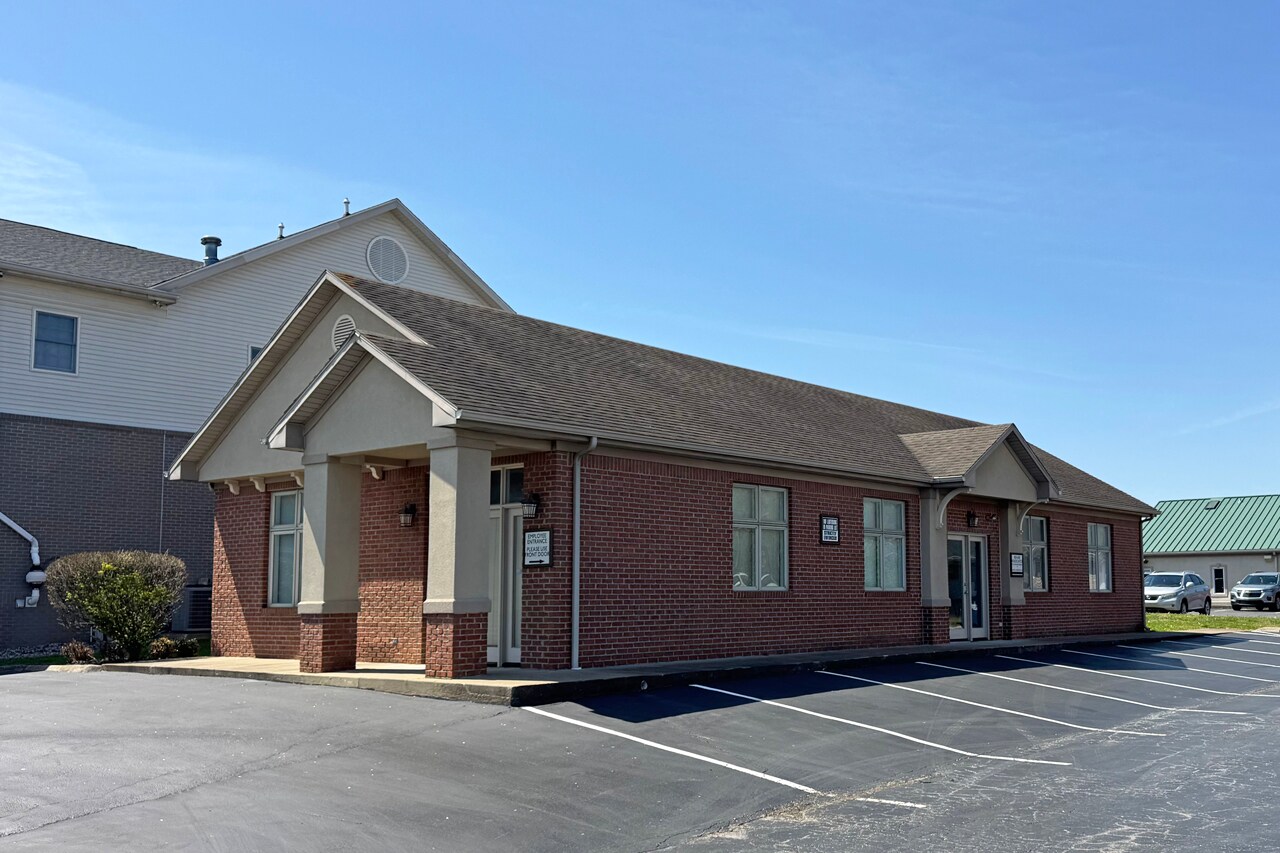 1725 McIntosh St, Bowling Green, KY for Sale