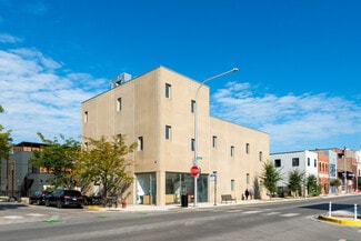 Chicago, IL Loft/Creative Space - 2058 W Grand Ave Chicago, IL Loft/Creative Space - 2058 W Grand Ave