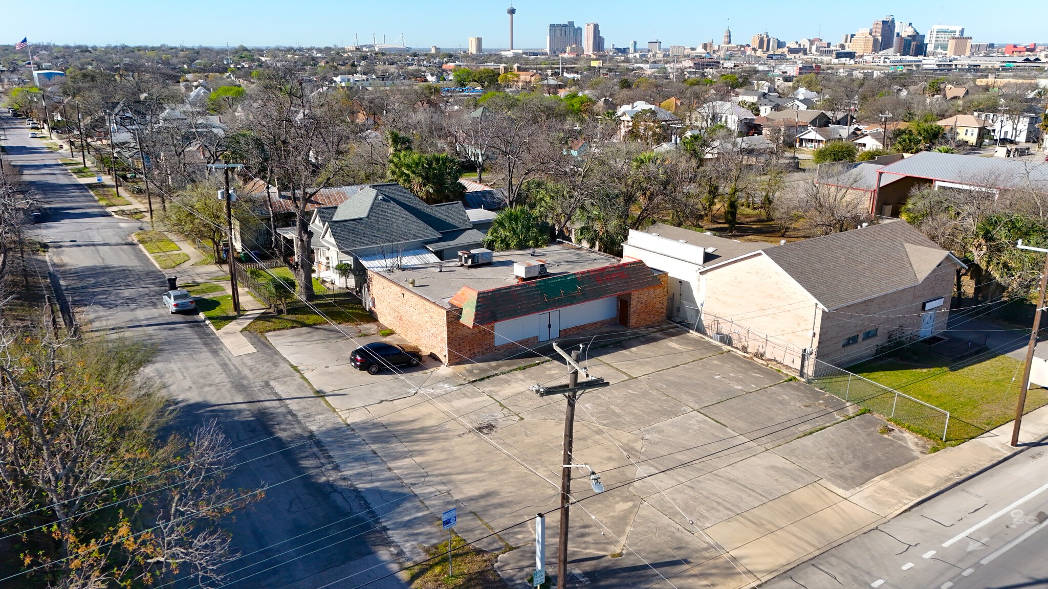 1136 E Grayson St, San Antonio, TX for Sale