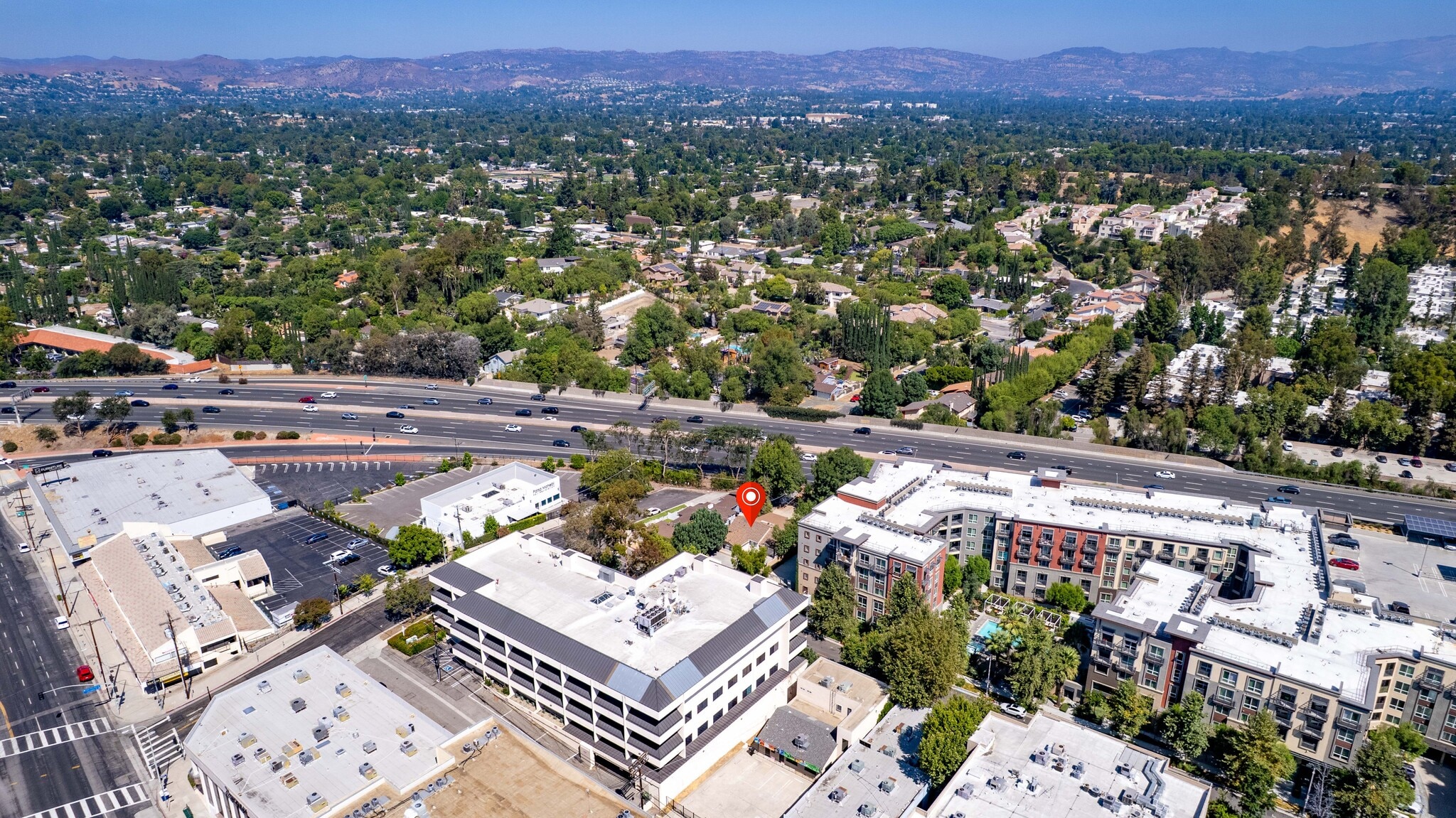 22151 Clarendon St, Woodland Hills, CA for Sale