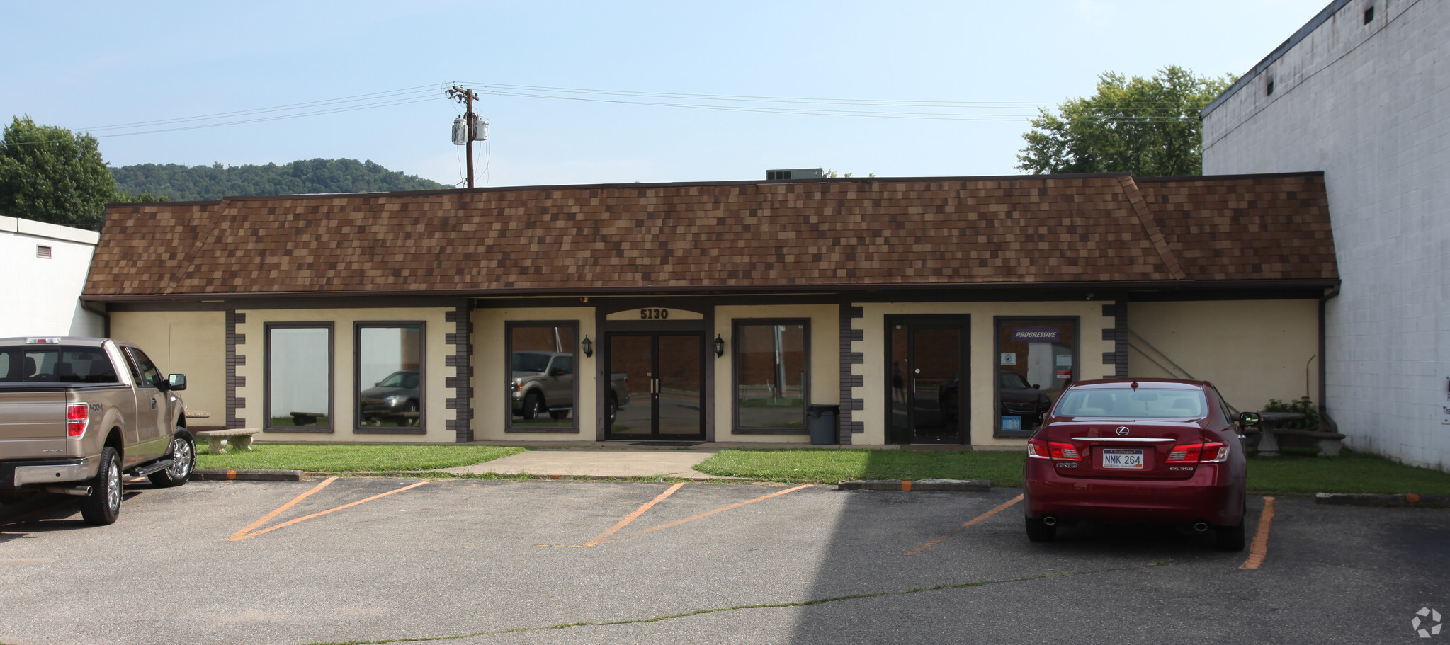 5130 MacCorkle Ave SE, Charleston, WV for Rent