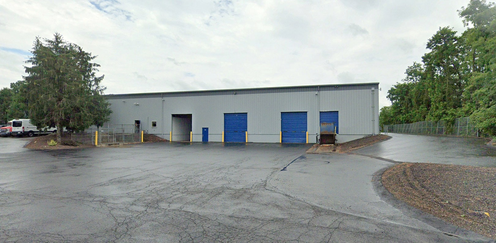 400 Commerce Blvd, Lawrence, PA for Rent