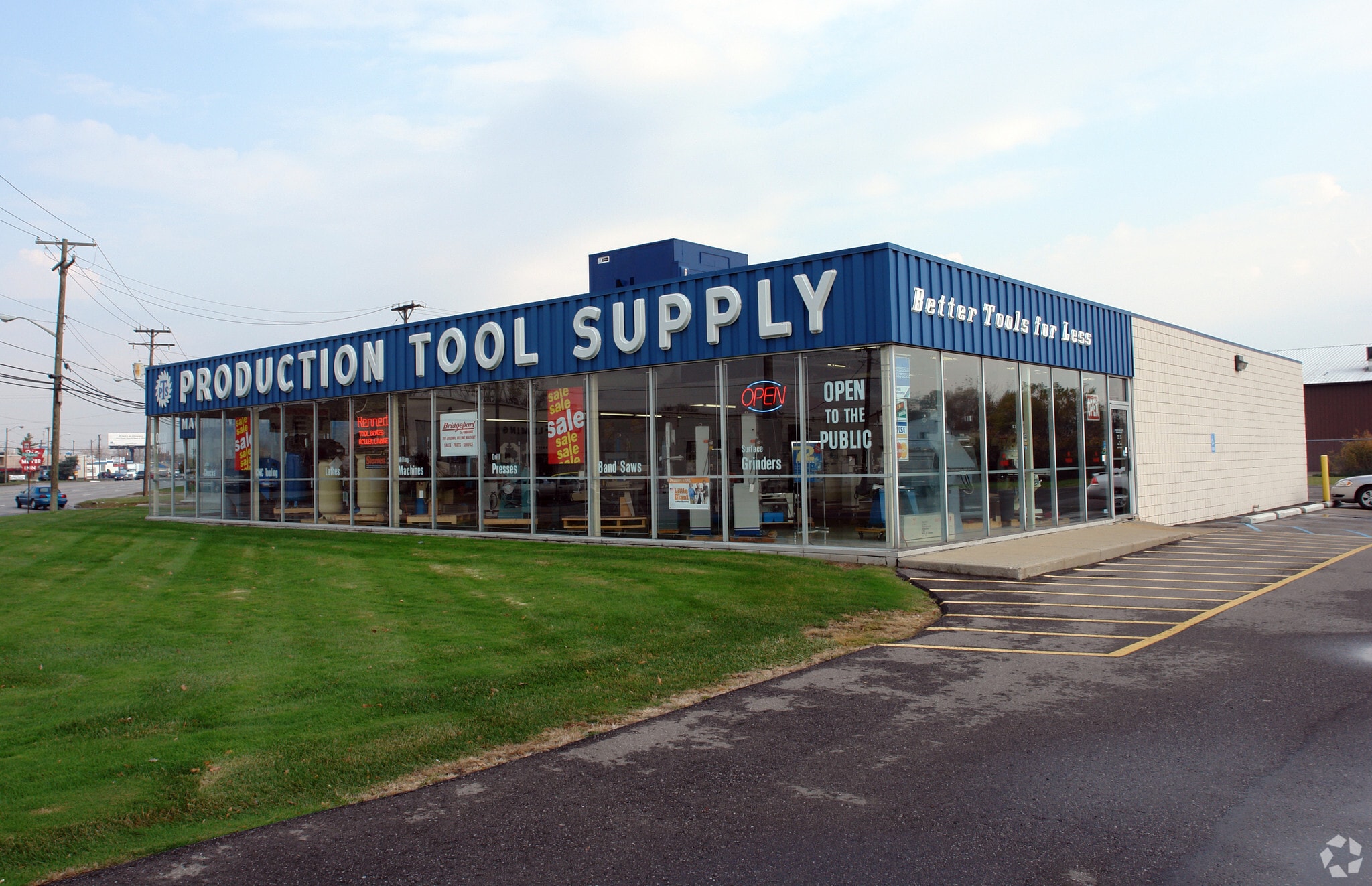 29710 Groesbeck Hwy, Roseville, MI for Rent