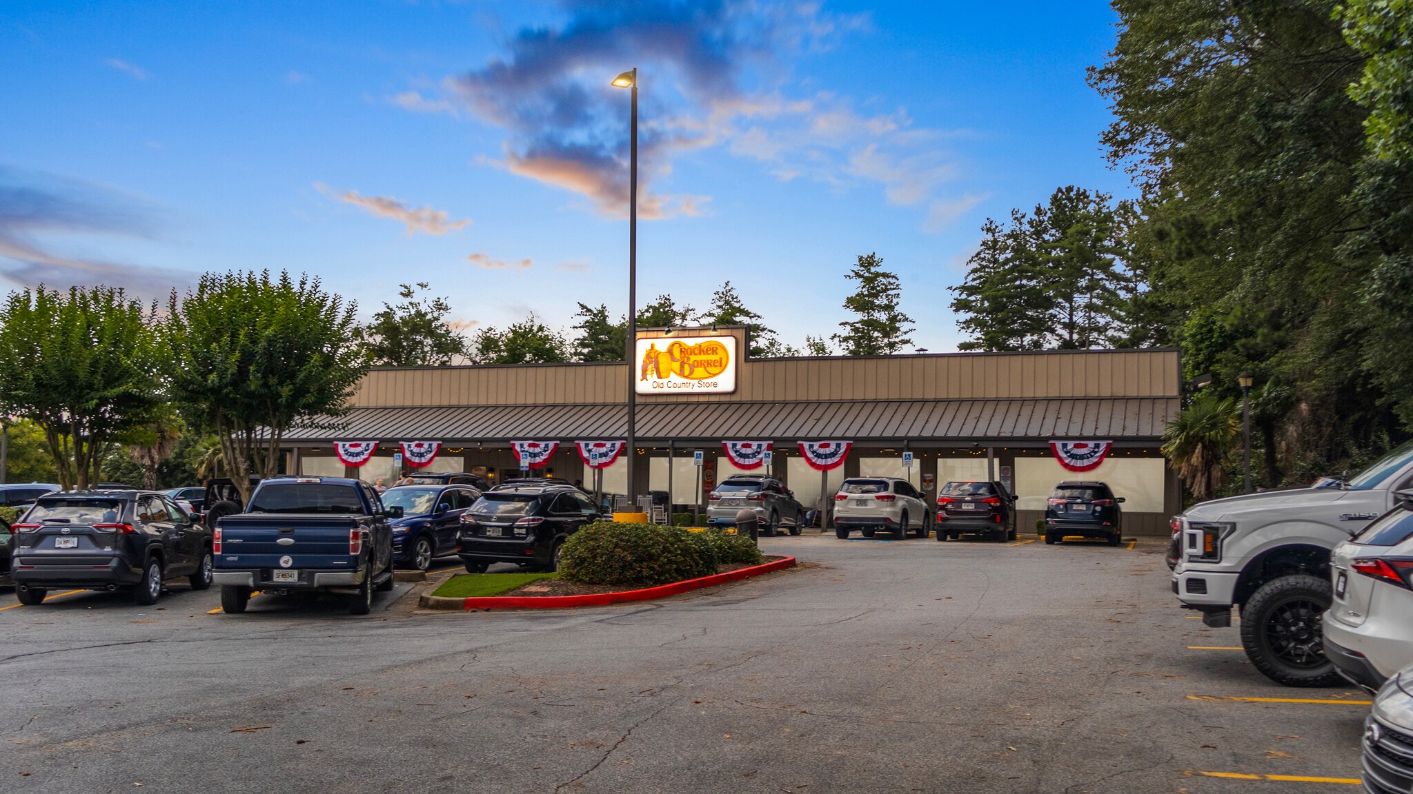 3389 NW Busbee Dr, Kennesaw, GA for Sale
