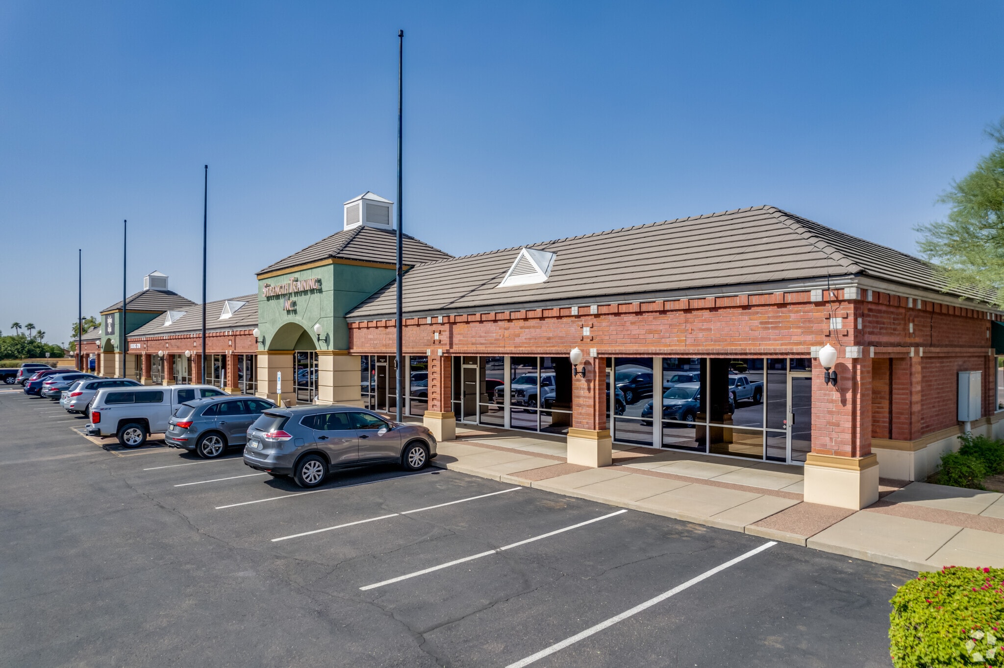 2734-2872 Bell Rd, Phoenix, AZ for Rent