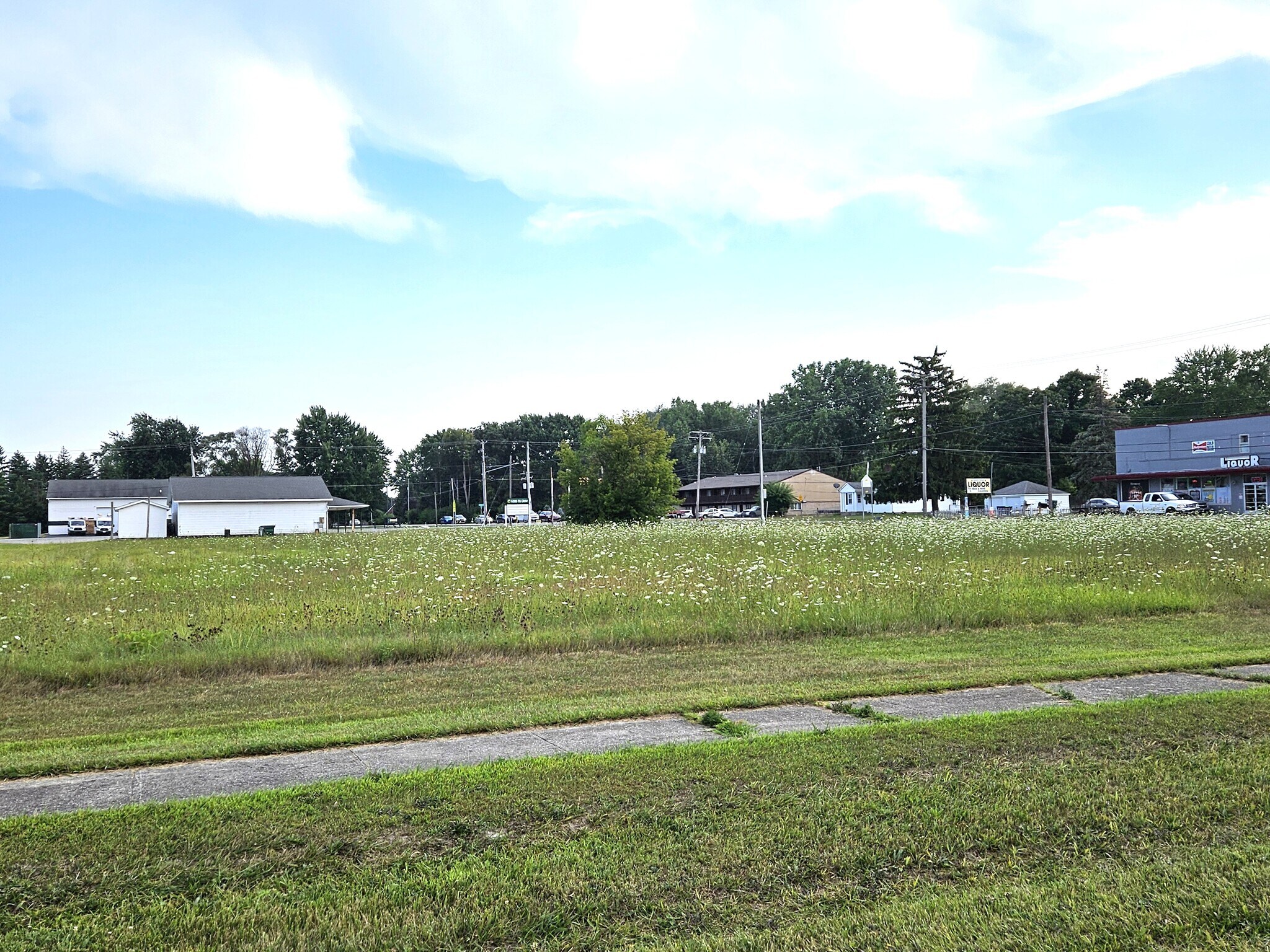 4500 N Michigan Ave, Saginaw, MI for Sale