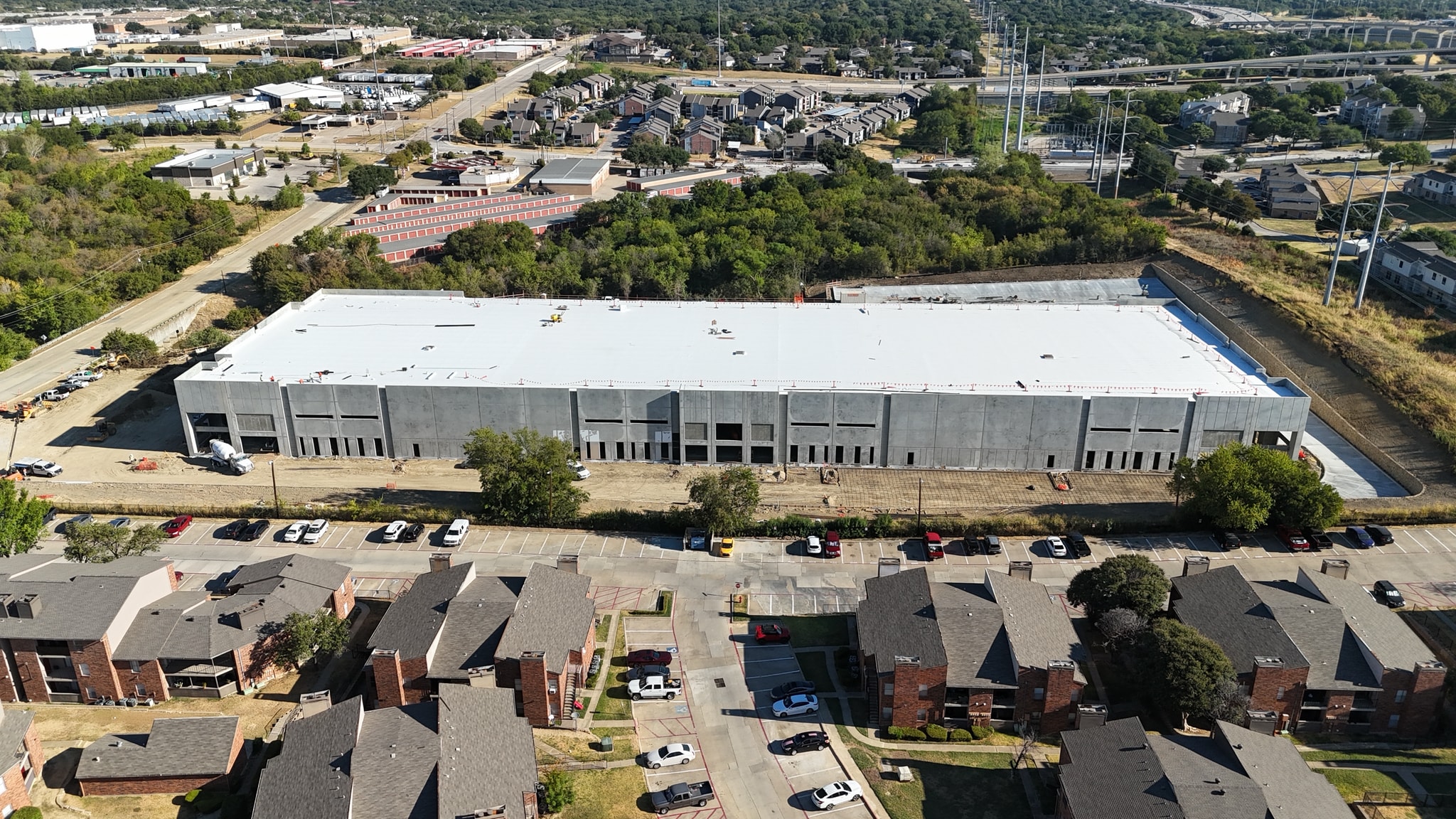 930 Duncan Perry Rd, Grand Prairie, TX for Sale