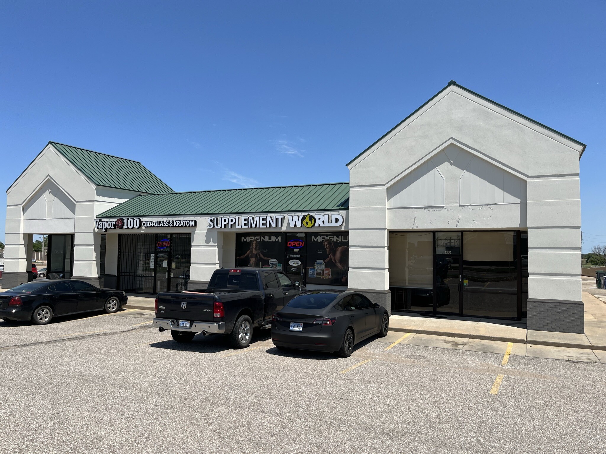 550 N Ridge Rd, Wichita, KS for Rent