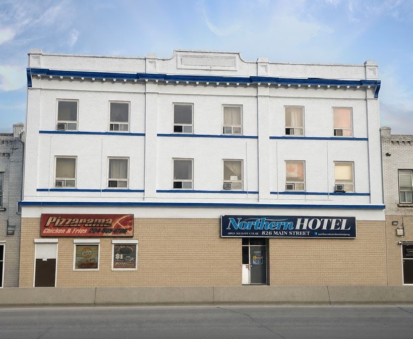 826 Main St, Winnipeg, MB for Sale