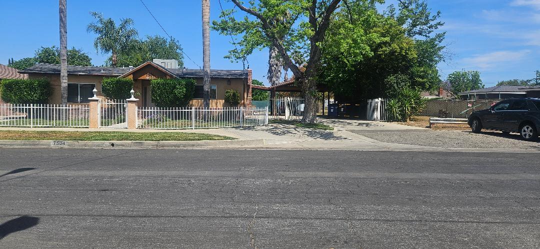 7504 Capps Ave, Reseda, CA for Sale