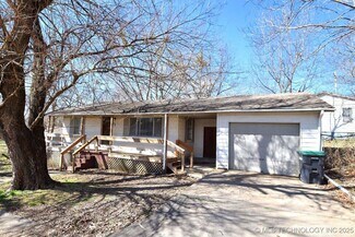 Tahlequah, OK Residential Income - 215 S Maple Ave