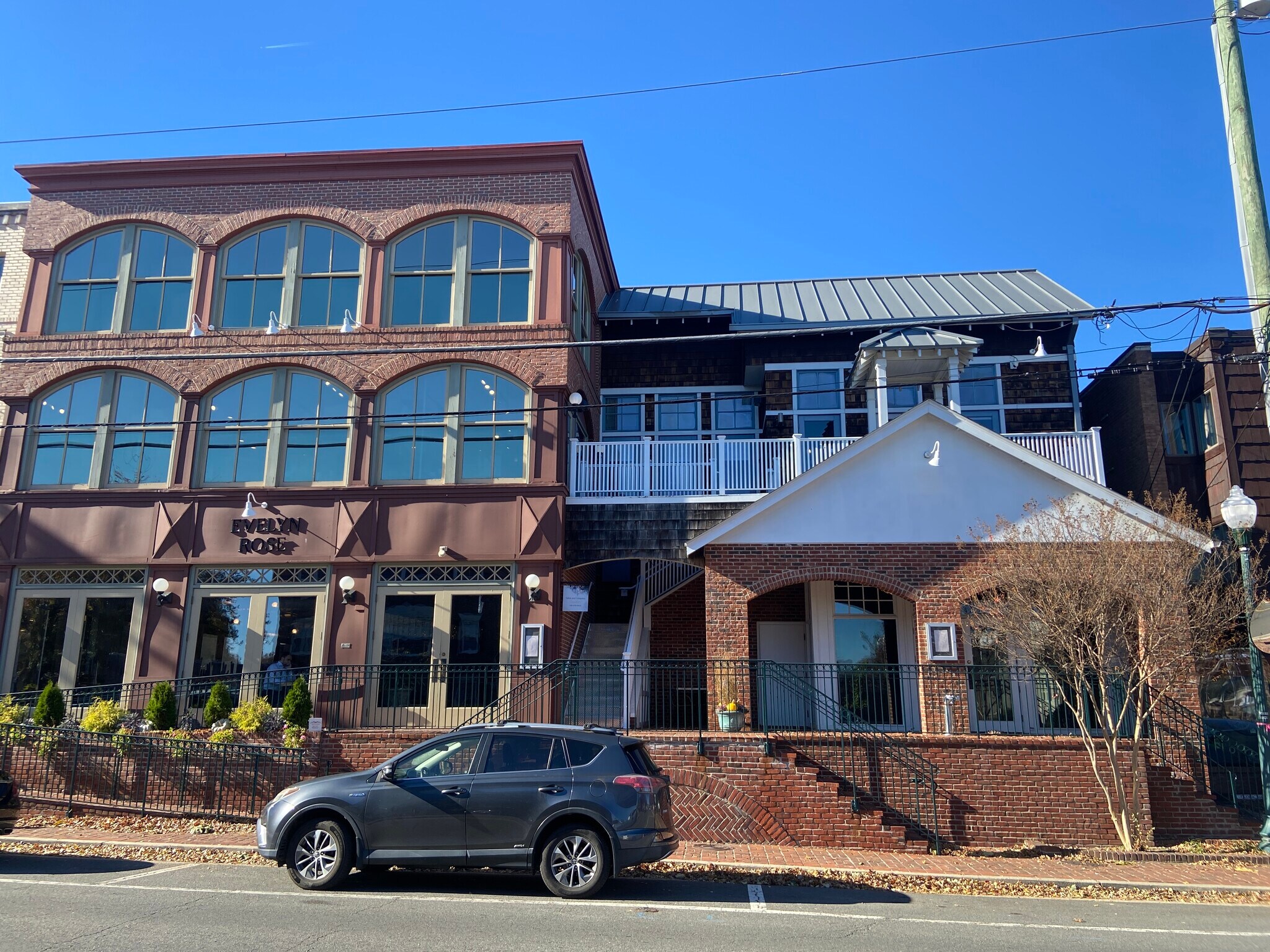111 Church St NW, Vienna, VA for Rent