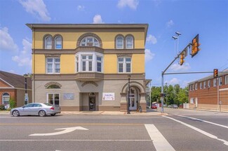 Radford, VA Apartments - 301 W Main St