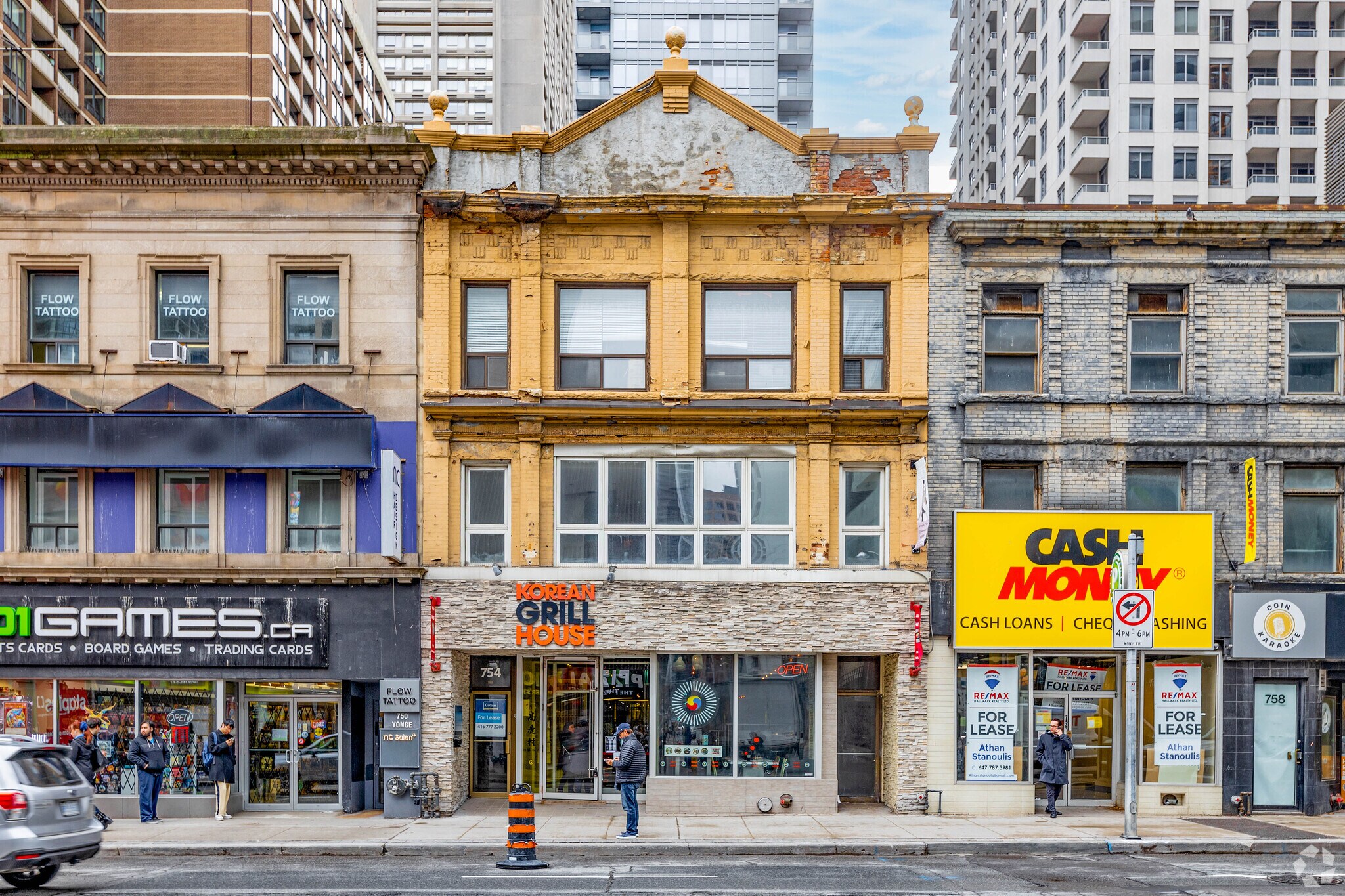 752 Yonge St, Toronto, ON for Rent