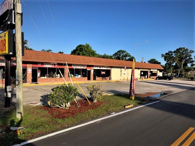 1382-1396 N Nova Rd, Daytona Beach, FL for Rent