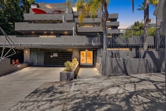 West Hollywood, CA Apartments - 939 Palm Ave