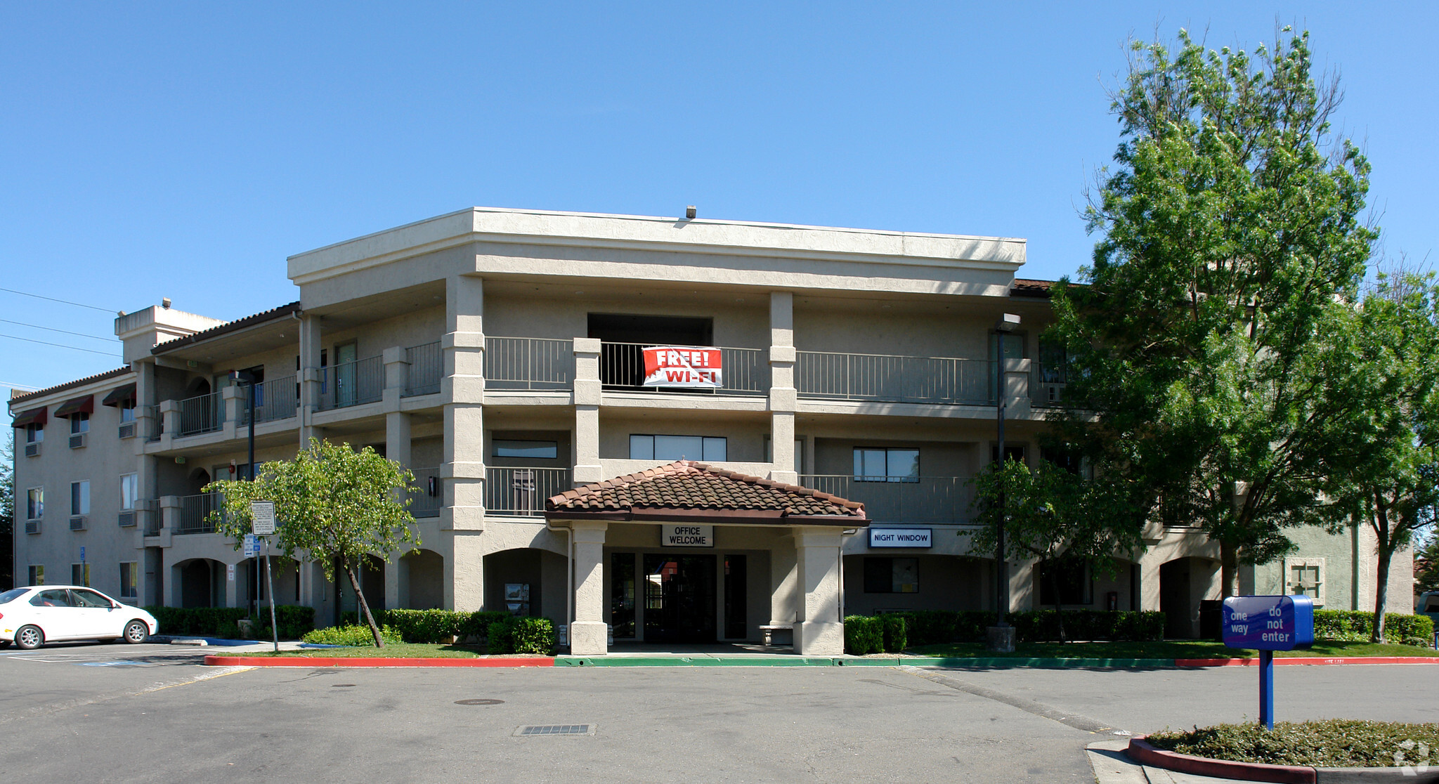 5040 Redwood Dr, Rohnert Park, CA for Sale