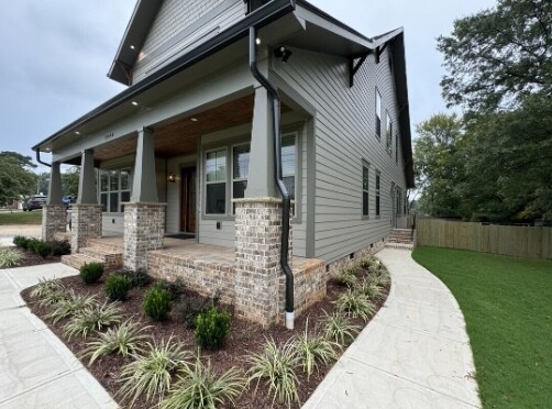 19440 Zion Ave, Cornelius, NC for Rent