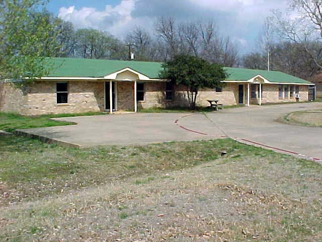 308 Front St, Pottsboro, TX for Sale