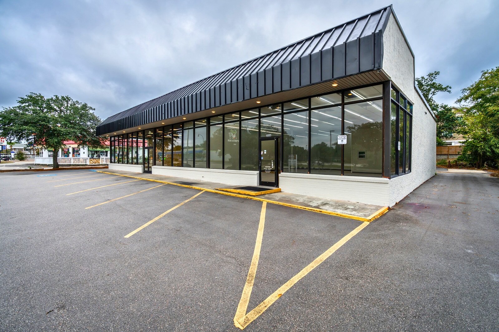 508 N Kings Hwy, Myrtle Beach, SC for Sale