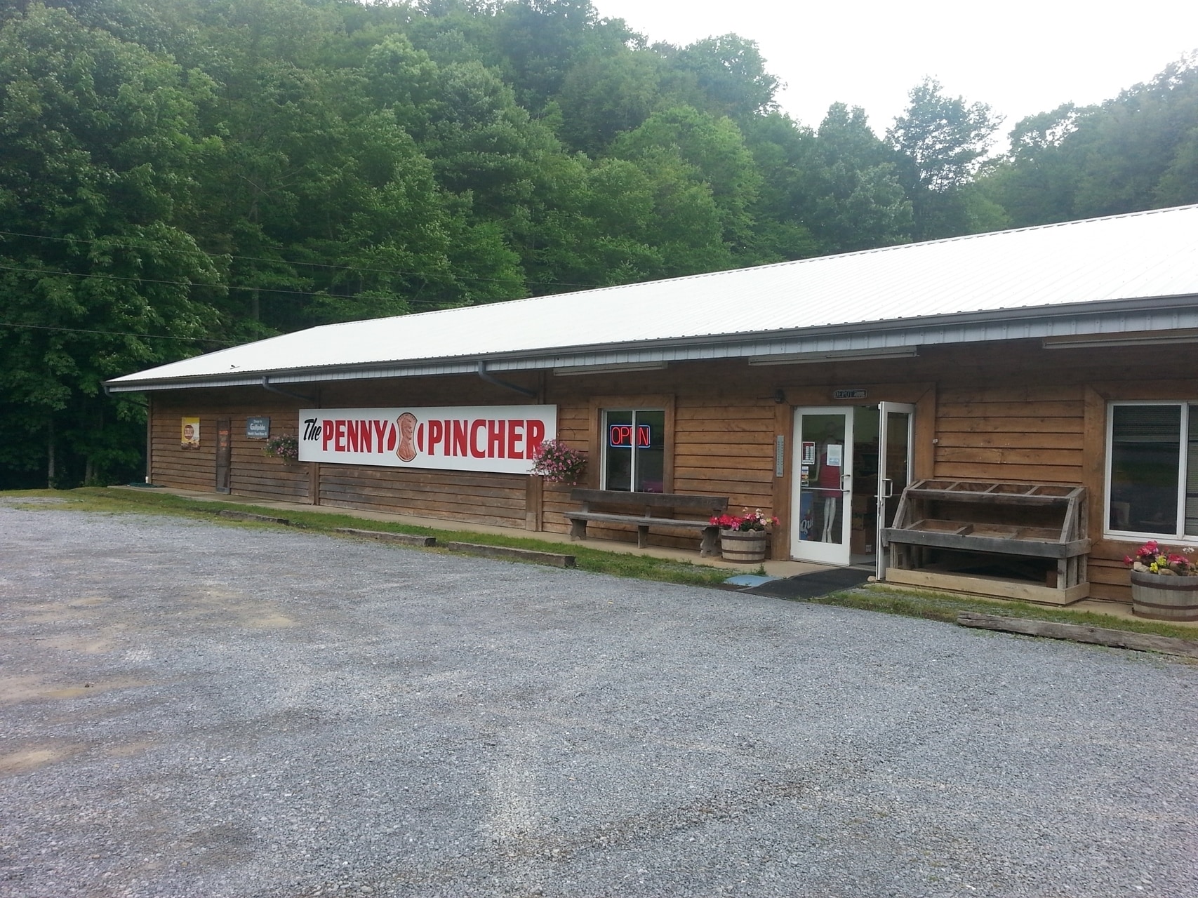 7050 Highway 19 E, Roan Mountain, TN for Sale