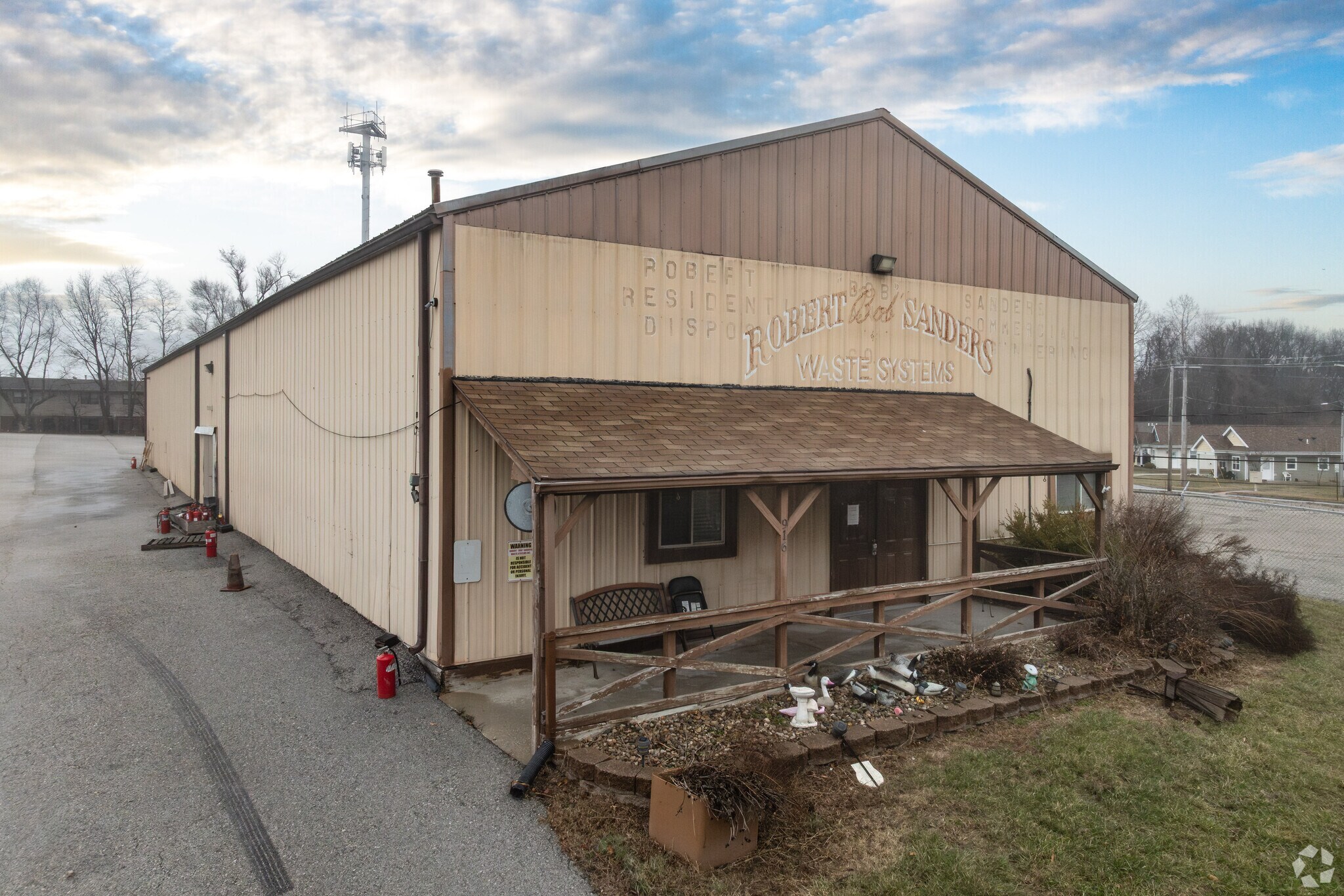 900-914 Tonsor Rd, Alton, IL for Sale