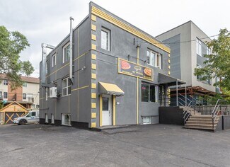 291-293 St Laurent Blvd  