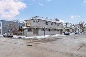 1202 Michigan Ave  