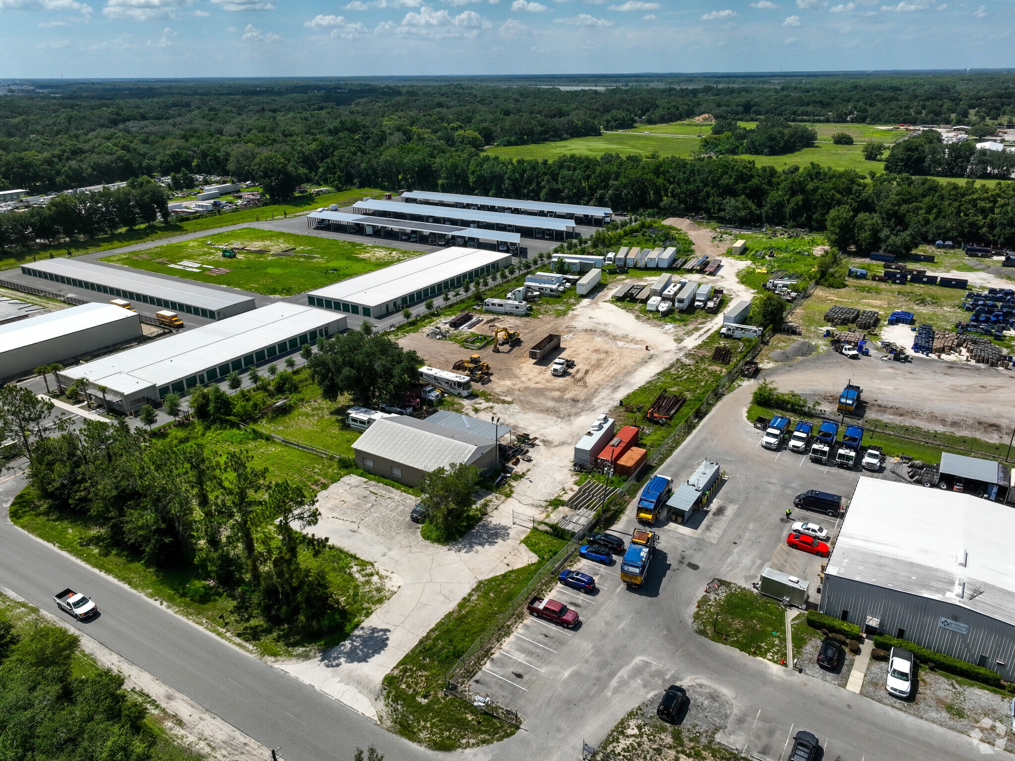 3915 Rogers Industrial Park Rd, Okahumpka, FL for Rent