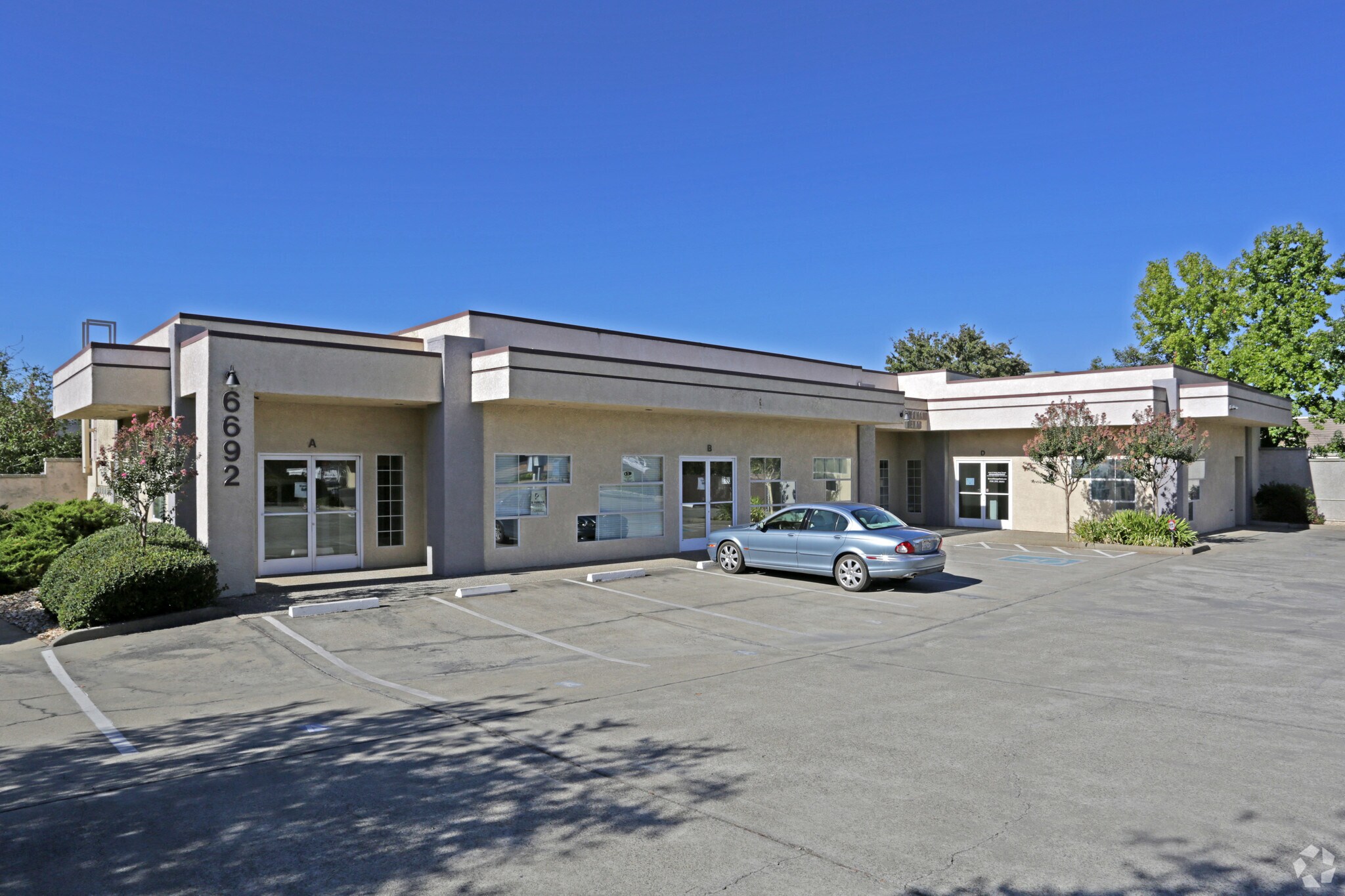 6692 Merchandise Way Diamond Springs, CA 95619 Office Property for