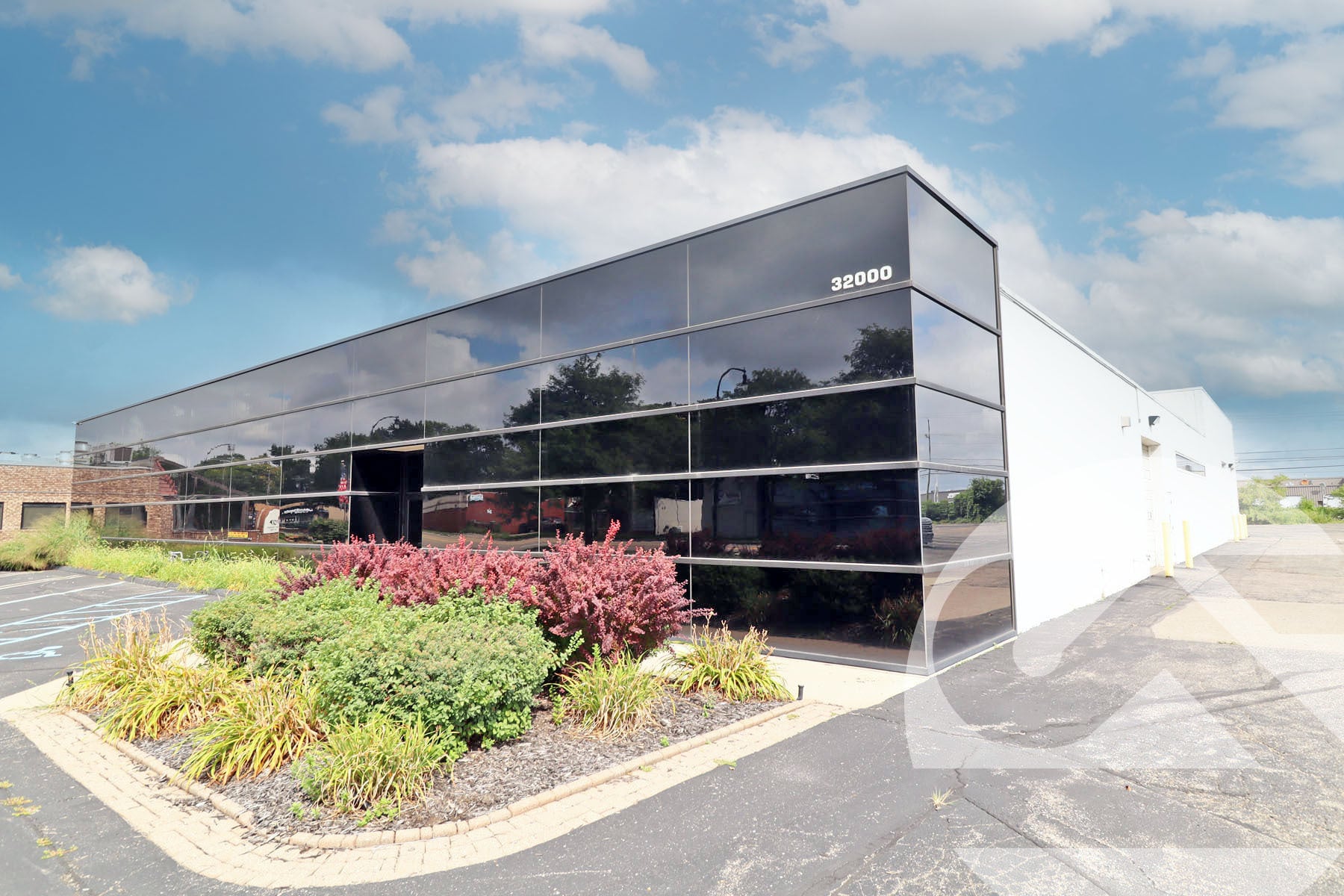 32000 Plymouth Rd, Livonia, MI for Sale