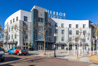 Anaheim, CA Apartments - 435 W Center Street Promenade