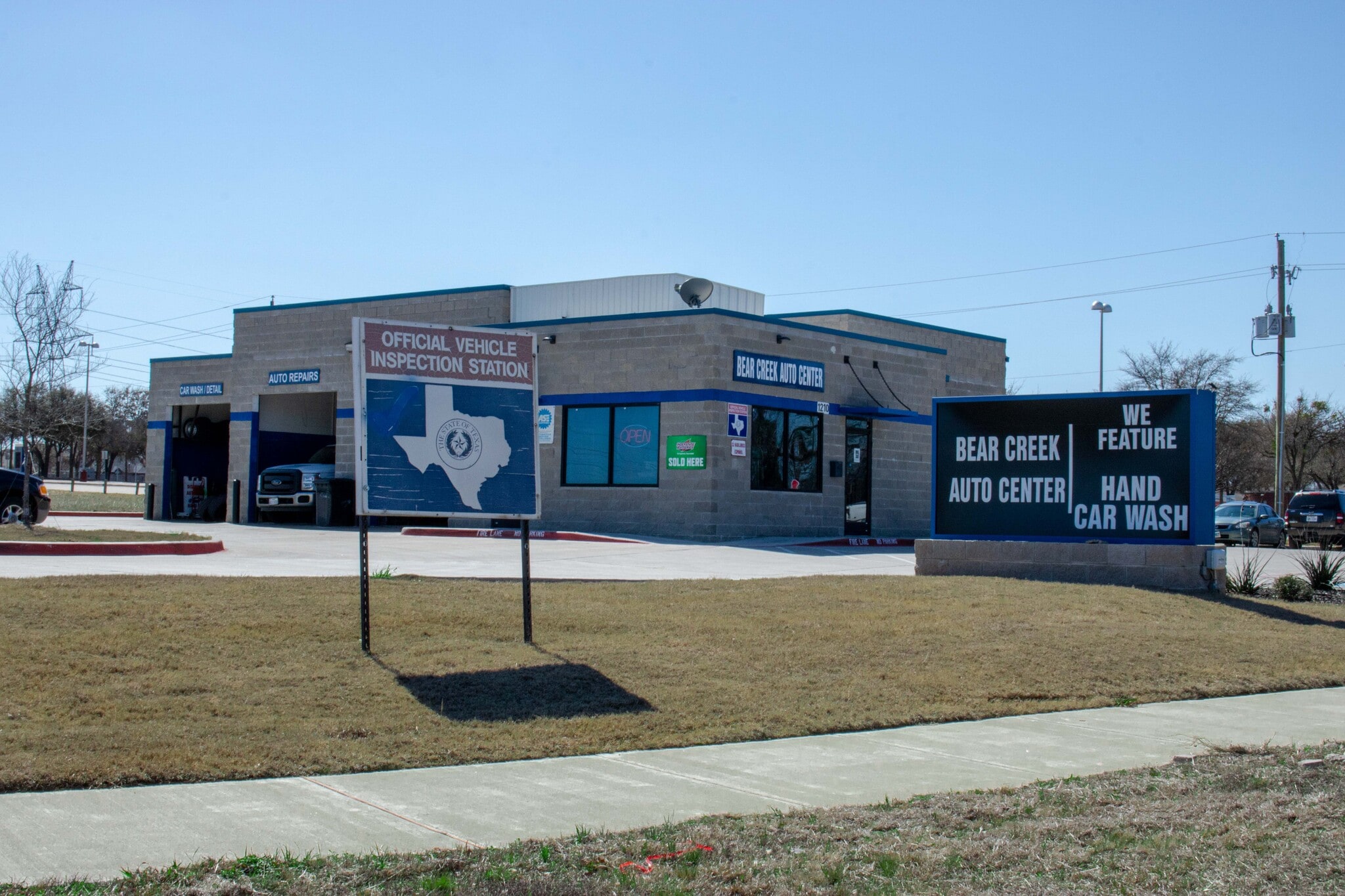 1210 E Bear Creek Rd, Glenn Heights, TX for Sale