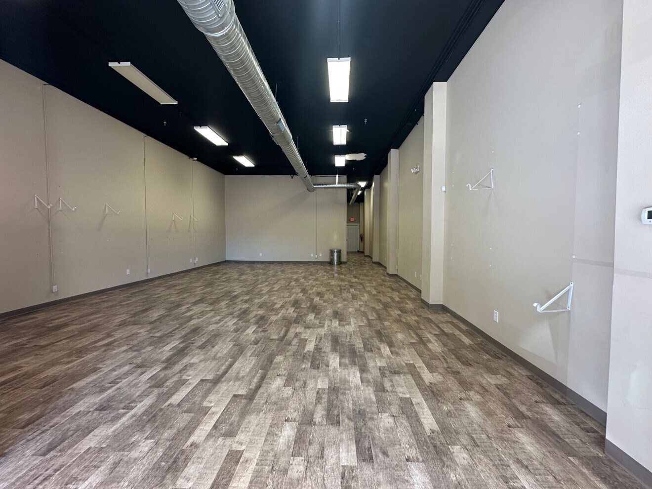 100 E Main St, Spartanburg, SC for Rent