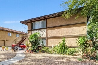 Corona, CA Apartments - 712 E Howard St