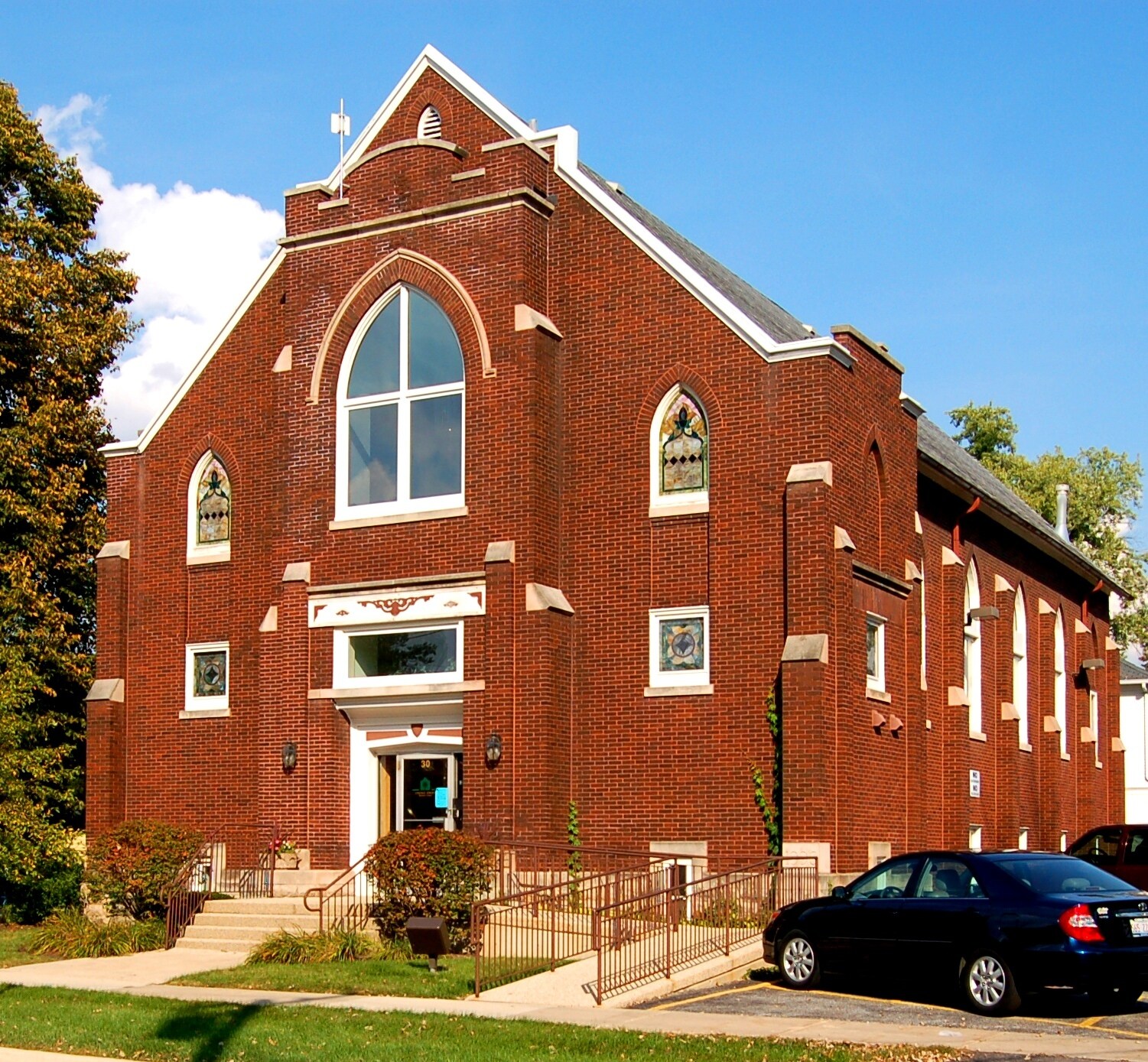 30 N Lincoln St, Batavia, IL for Rent