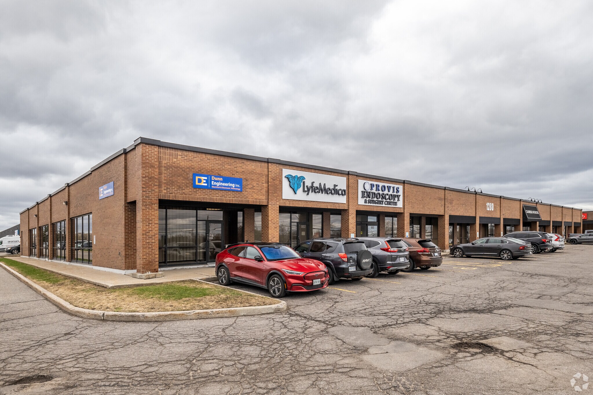 1280-1290 Old Innes Rd, Ottawa, ON for Rent