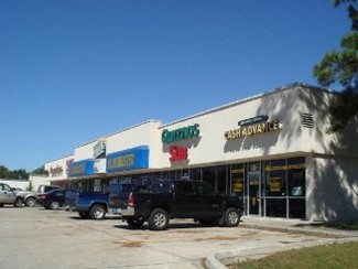 Lumberton, TX Retail - 677-681 S Main St